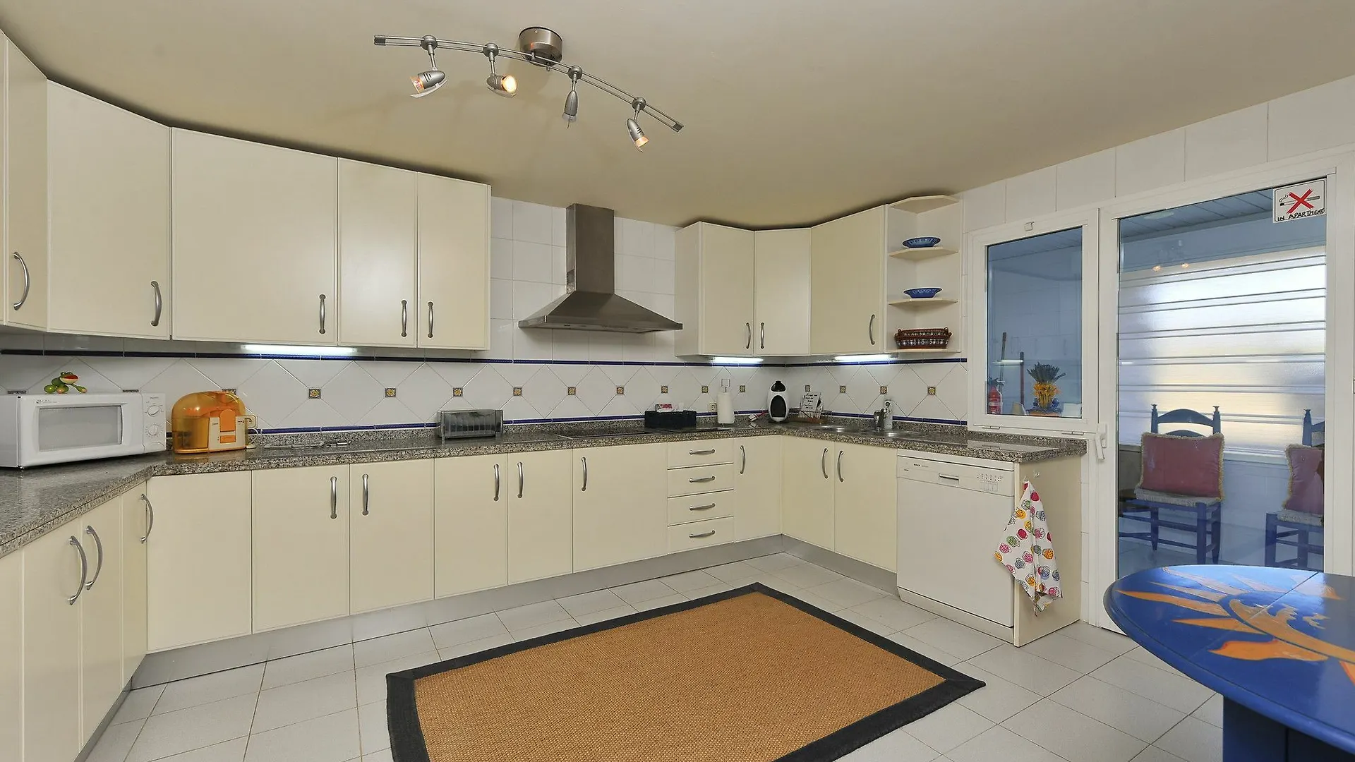 Apartamento Bahia De Marbella Canovas 0*,  Spain